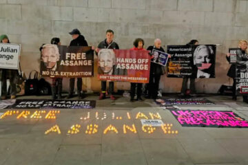 OeP187_Siecke_Assange_Foto_603x400
