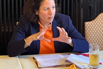 Letzte Chance für Natur-, Klima und Umweltschutz Die ÖDP-Europaabgeordnete Manuela Ripa diskutierte in Mönchengladbach-Rheydt