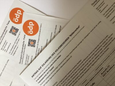 Unterschriftenformular: Antrag auf Zulassung des Volksbegehrens „Böllerverbot“. Foto: Prof. Dr. Herbert Einsiedler