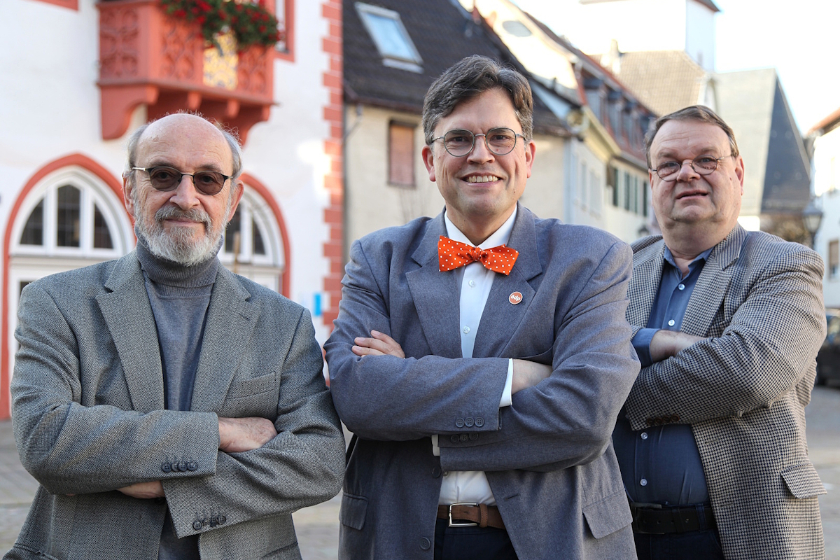 Die ÖDP-Kandidaten der Ortsbeiratsliste für Windecken, Stadt Nidderau, Main-Kinzig-Kreis (von links): Walter Haberl, Dr. Ralf Grünke, Christian Maiwald. Foto: ÖDP